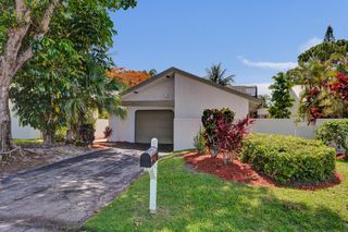820 NW 21st Way 820, Delray Beach, FL 33445