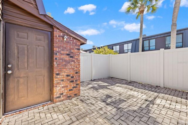 1836 N CRYSTAL LAKE DRIVE 44, Lakeland, FL 33801