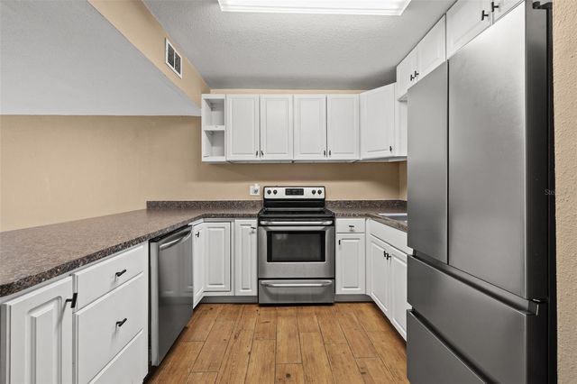 1836 N CRYSTAL LAKE DRIVE 44, Lakeland, FL 33801