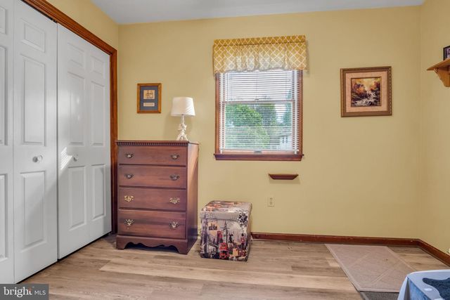 336 INDIAN CREEK DR, Mechanicsburg, PA 17050