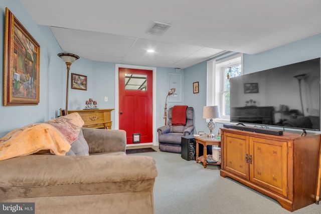 336 INDIAN CREEK DR, Mechanicsburg, PA 17050