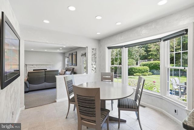 7556 PEPPERELL DR, Bethesda, MD 20817