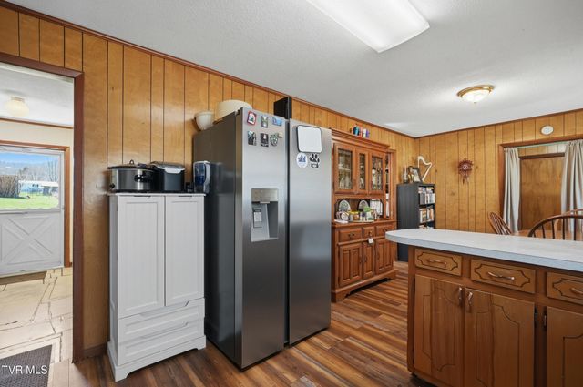 805 Rock Creek Road, Erwin, TN 37650