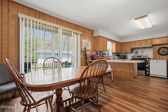 805 Rock Creek Road, Erwin, TN 37650