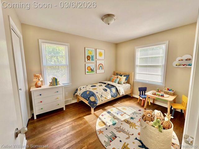 12753 Georgiana Avenue, Warren, MI 48089