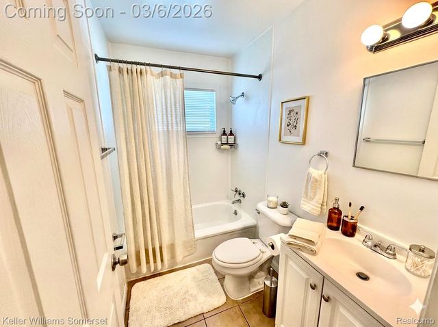 12753 Georgiana Avenue, Warren, MI 48089