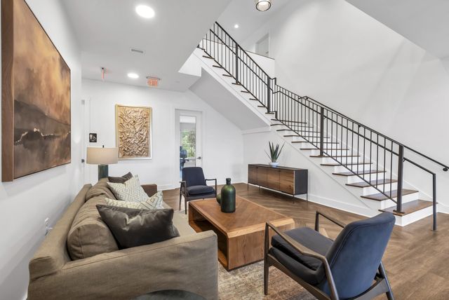 7208 Maddenwood Lane, Hermitage, TN 37076