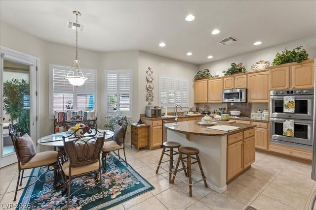 5678 Sunningdale Court, Las Vegas, NV 89122