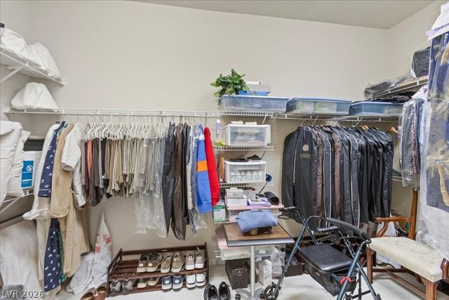 5678 Sunningdale Court, Las Vegas, NV 89122