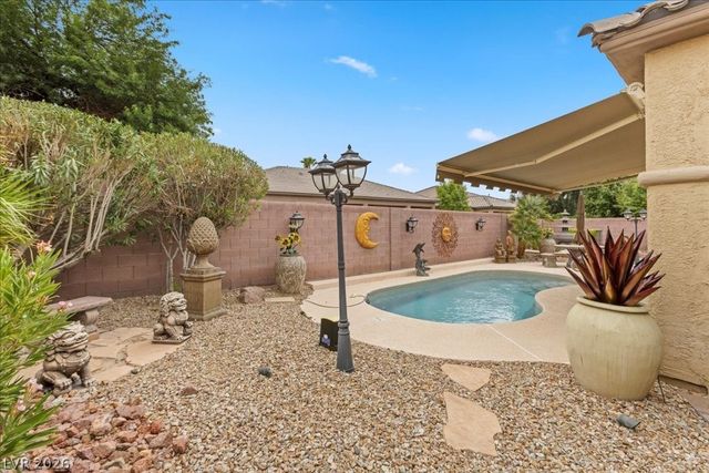 5678 Sunningdale Court, Las Vegas, NV 89122