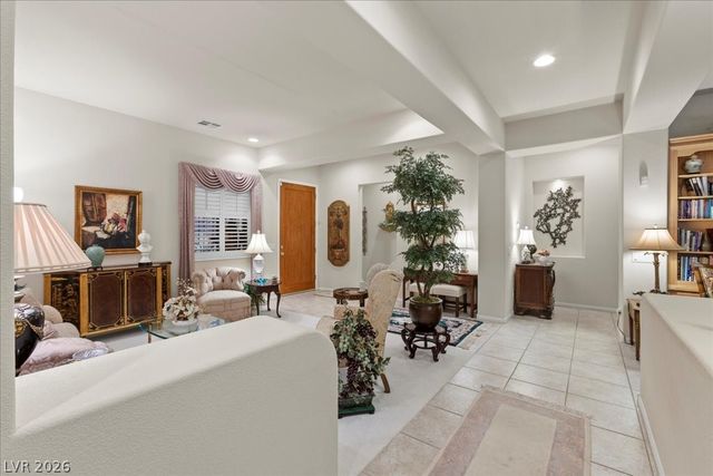 5678 Sunningdale Court, Las Vegas, NV 89122