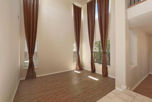 1300 Eastlake Cir, Tracy, CA 95304