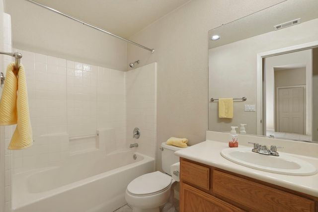 1300 Eastlake Cir, Tracy, CA 95304