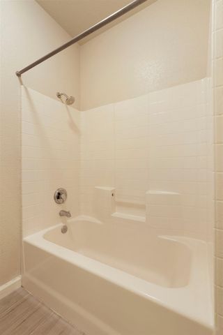 1300 Eastlake Cir, Tracy, CA 95304