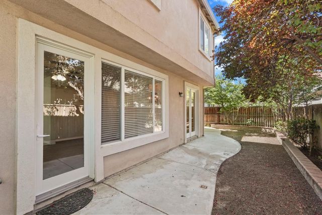 1300 Eastlake Cir, Tracy, CA 95304