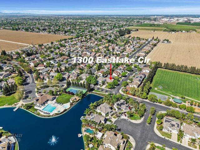 1300 Eastlake Cir, Tracy, CA 95304