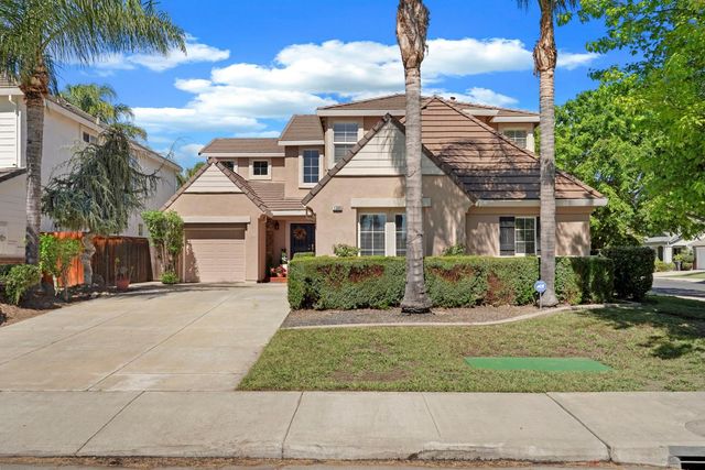 1300 Eastlake Cir, Tracy, CA 95304