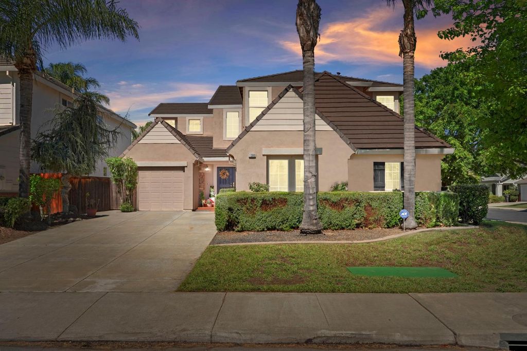 1300 Eastlake Cir, Tracy, CA 95304