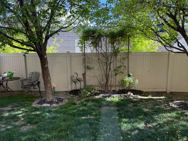 1859 W 2300 S, Woods Cross, UT 84087