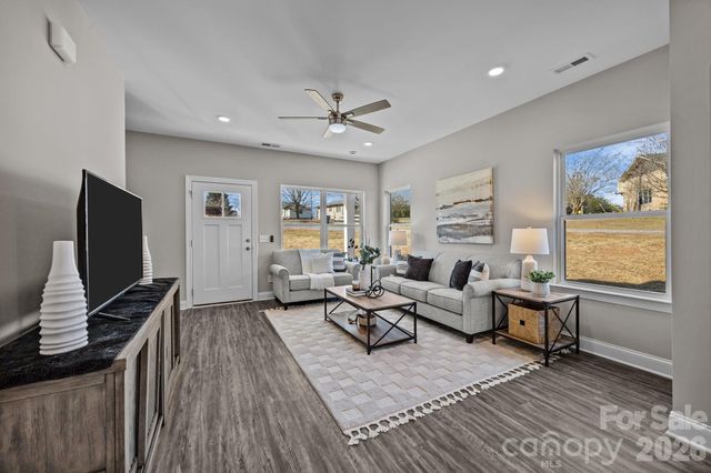 1813 Shuford Road, Lincolnton, NC 28092