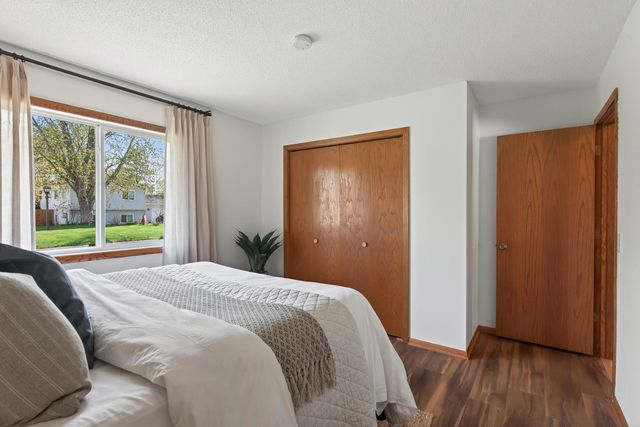 7610 119th Avenue N, Champlin, MN 55316