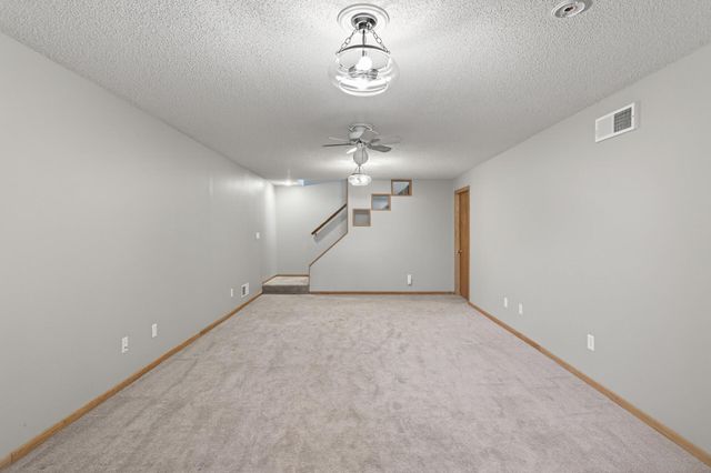 7610 119th Avenue N, Champlin, MN 55316