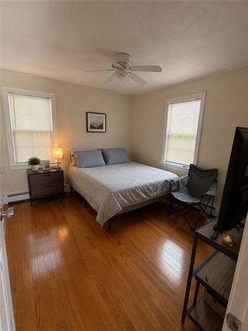 15 Monticello Street, Providence, RI 02904