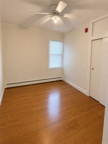 15 Monticello Street, Providence, RI 02904