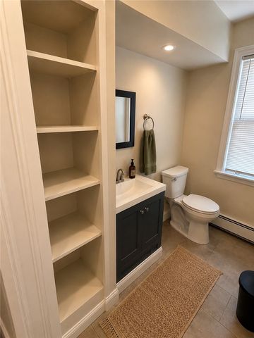 15 Monticello Street, Providence, RI 02904