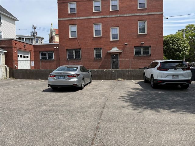 15 Monticello Street, Providence, RI 02904