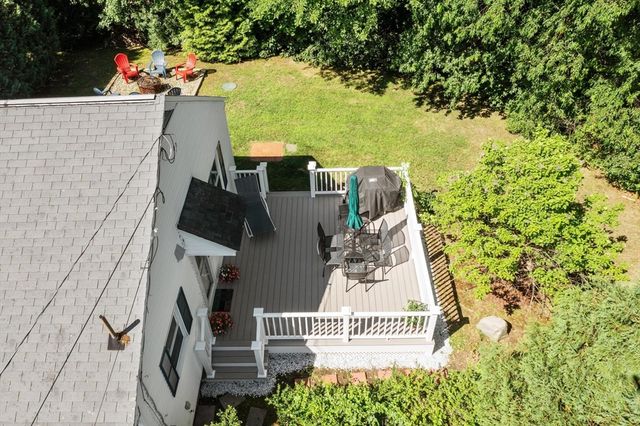 68 Oak Hill Rd, Westford, MA 01886