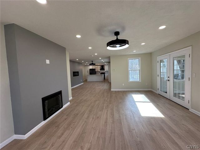 100 Sherbourne Road, Syracuse, NY 13224