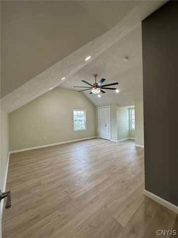 100 Sherbourne Road, Syracuse, NY 13224