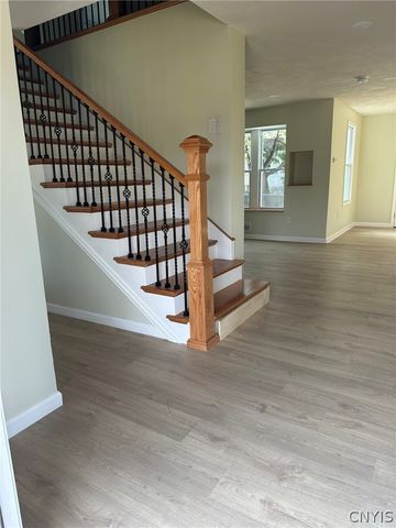 100 Sherbourne Road, Syracuse, NY 13224