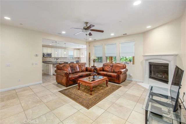 1302 Tulip East, Beaumont, CA 92223