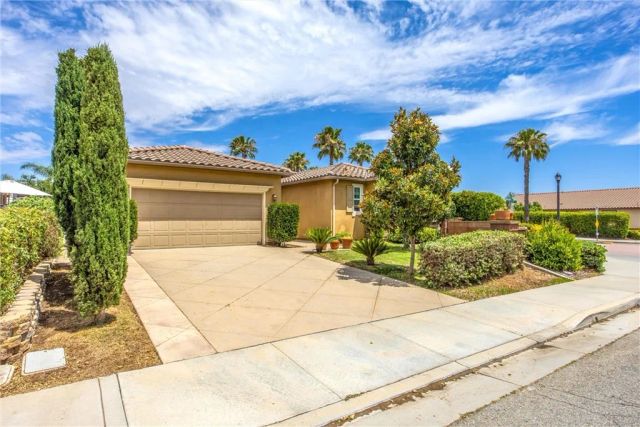 1302 Tulip East, Beaumont, CA 92223