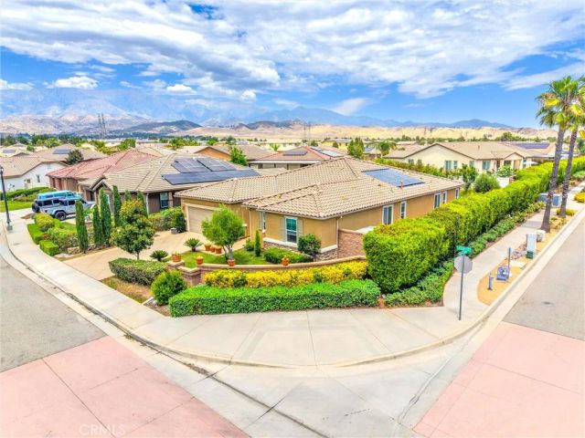 1302 Tulip East, Beaumont, CA 92223