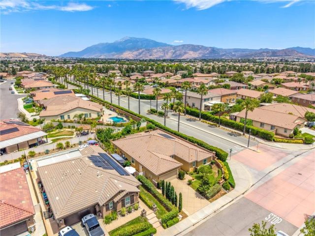 1302 Tulip East, Beaumont, CA 92223