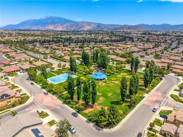 1302 Tulip East, Beaumont, CA 92223