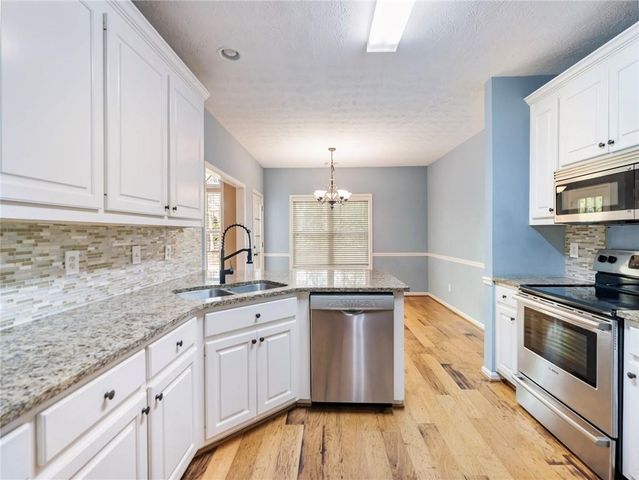 4001 Asheville Court, Buford, GA 30519