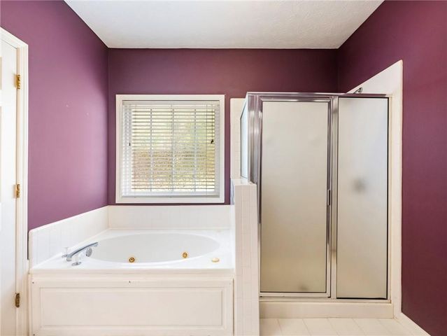 4001 Asheville Court, Buford, GA 30519