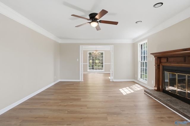 119 Bob White Drive, Decatur, AL 35603