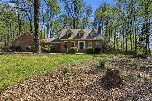 119 Bob White Drive, Decatur, AL 35603