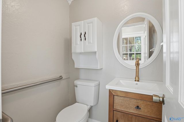 119 Bob White Drive, Decatur, AL 35603