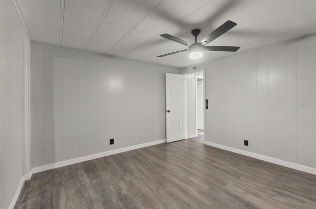 8431 MOONLIGHT AVENUE, Brooksville, FL 34613