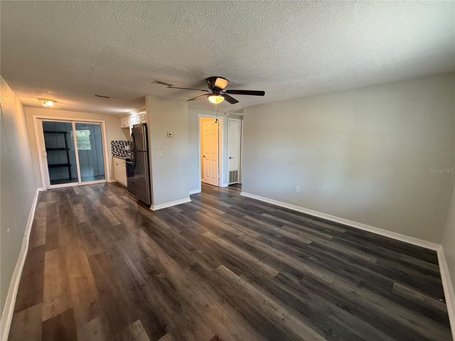 350 ELMSTREET COURT B, Englewood, FL 34223