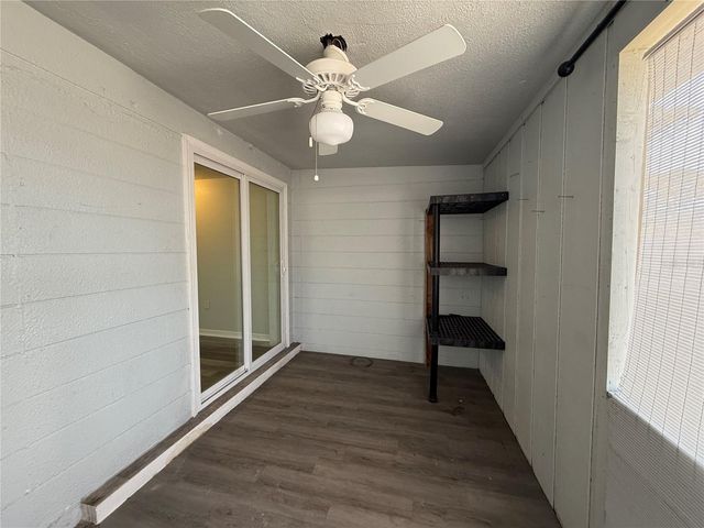 350 ELMSTREET COURT B, Englewood, FL 34223