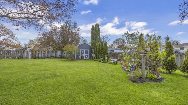 3718 S 12th PLACE, Sheboygan, WI 53081