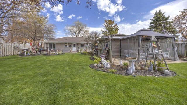 3718 S 12th PLACE, Sheboygan, WI 53081