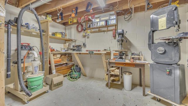 3718 S 12th PLACE, Sheboygan, WI 53081